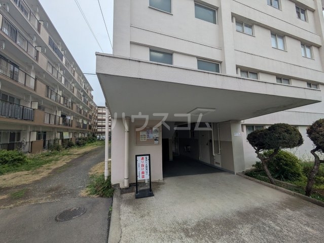 3/4 エントランス