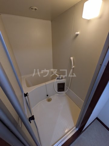 14/26 浴室