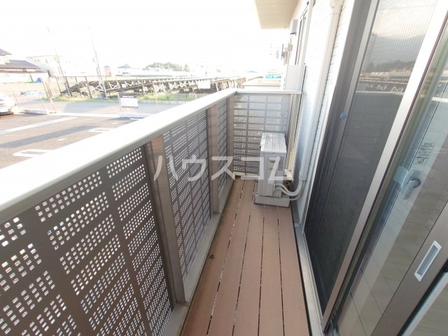13/17 バルコニー
