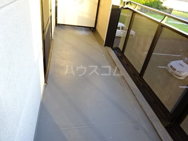 19/25 バルコニー