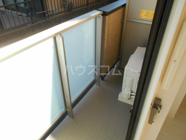 20/30 バルコニー