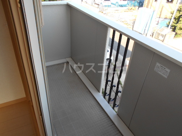 17/27 バルコニー