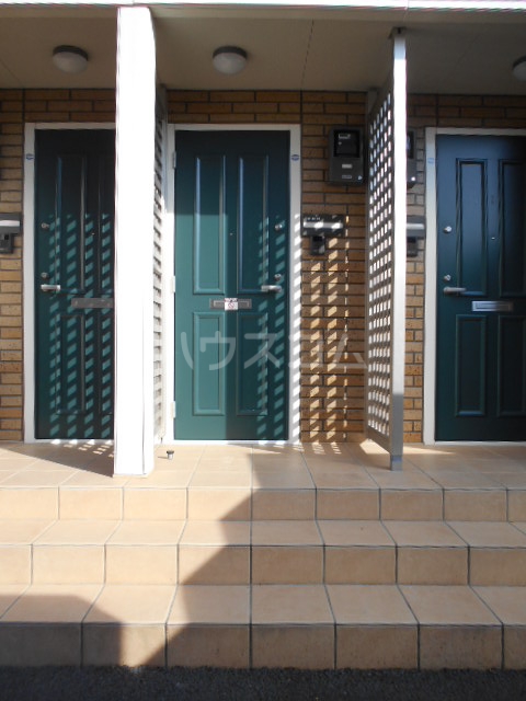 21/27 エントランス