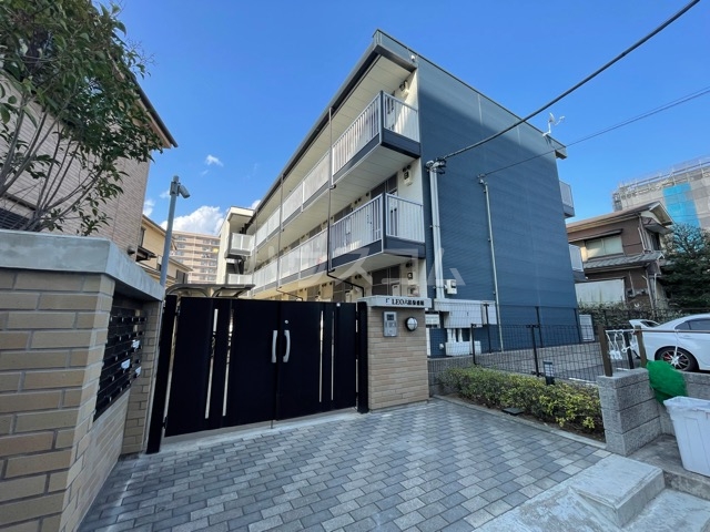 2/30 外観