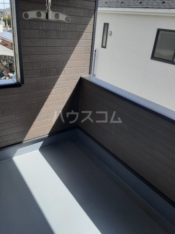 19/27 バルコニー