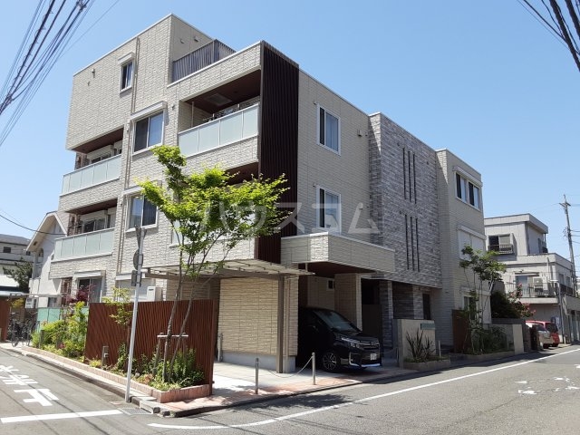2/30 外観