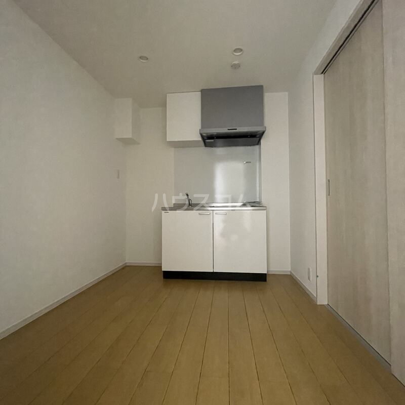 13/30 キッチン