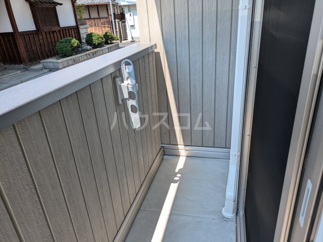 15/23 バルコニー