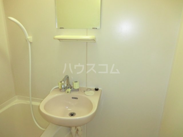 13/28 洗面