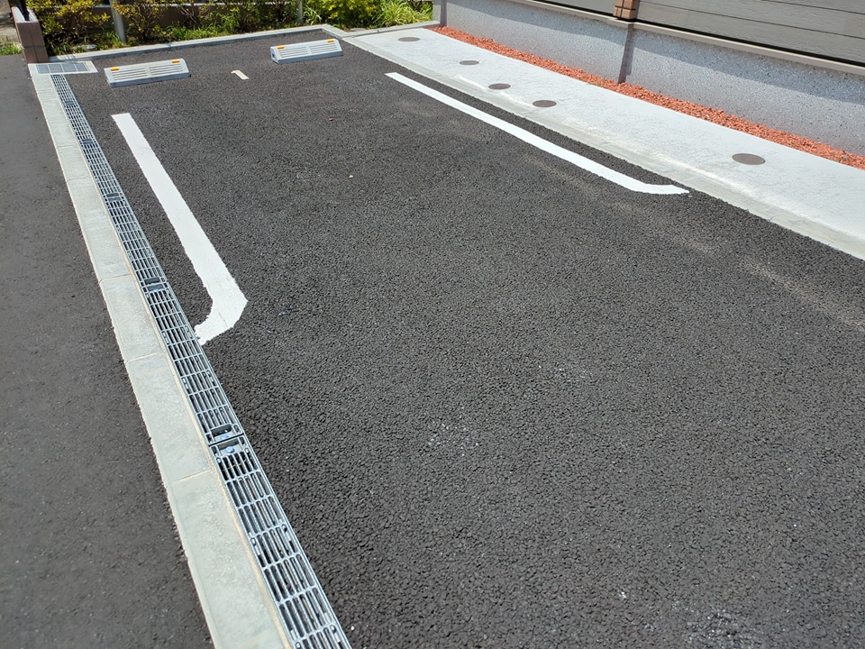 22/30 駐車場