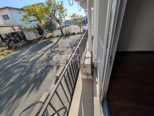 13/22 バルコニー