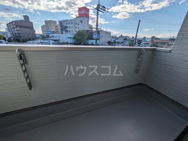 23/30 バルコニー