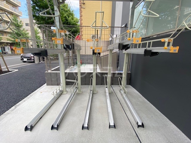 25/30 駐車場