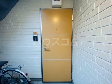 2/5 エントランス