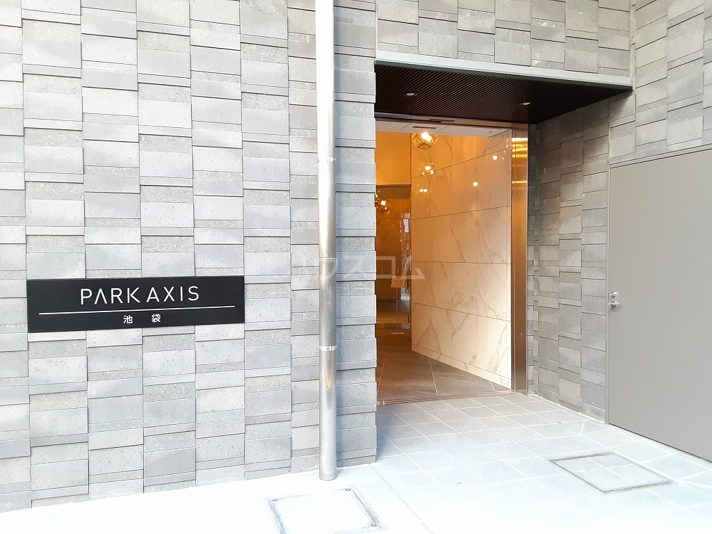 3/5 エントランス