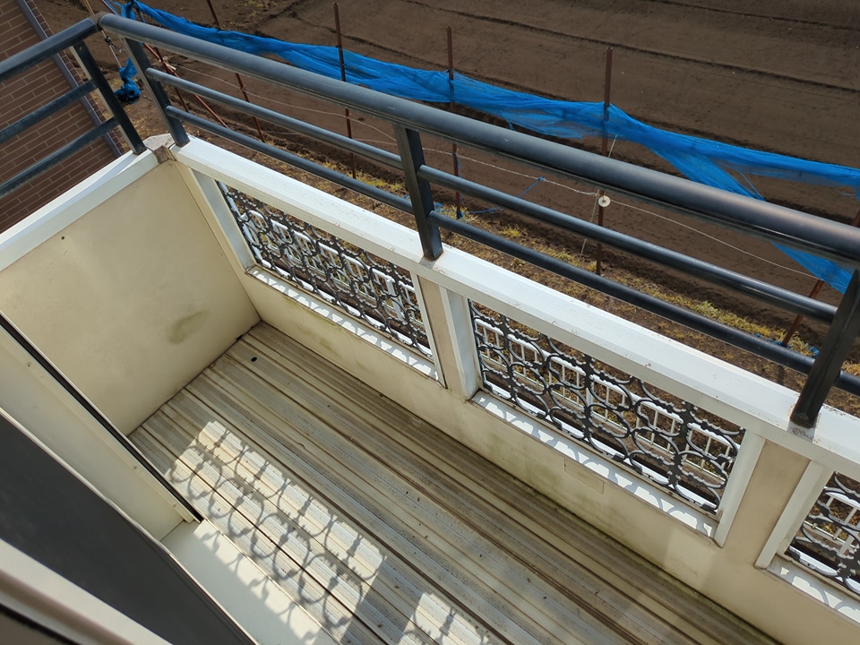 19/30 バルコニー