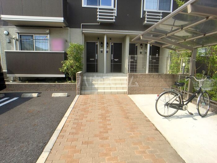 2/8 エントランス