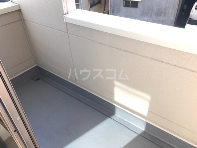 19/27 バルコニー