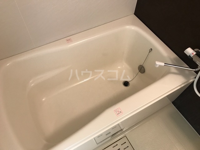 15/27 浴室