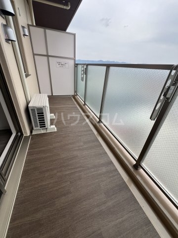13/21 バルコニー