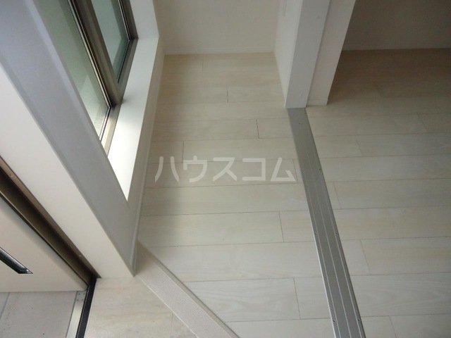 14/19 バルコニー