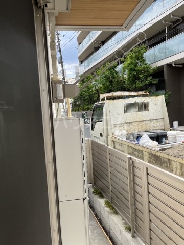 18/26 バルコニー