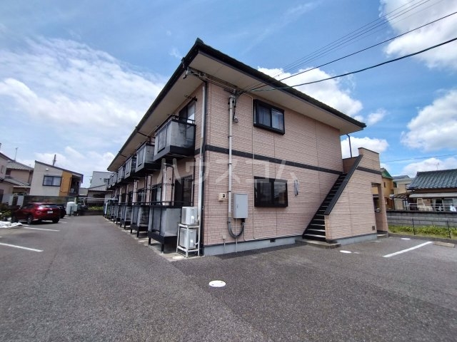 2/10 外観