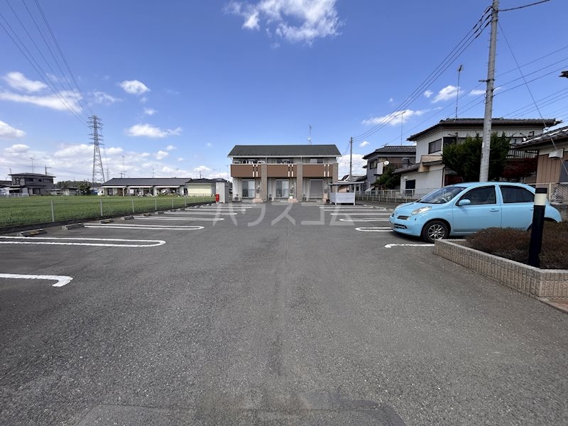 23/24 駐車場