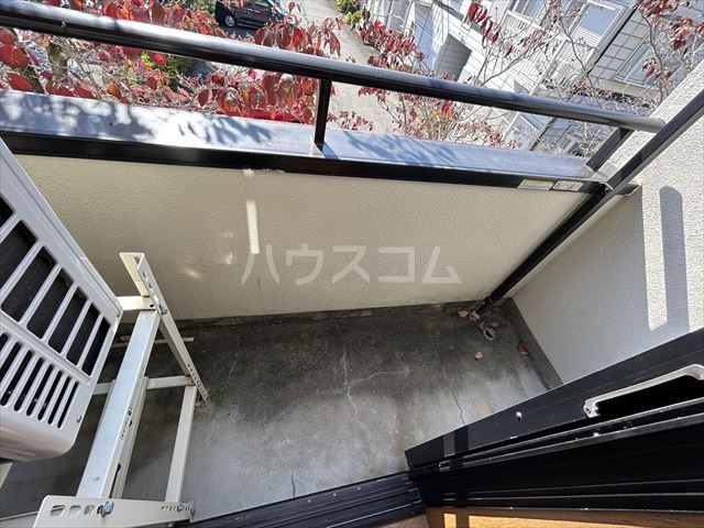 21/30 バルコニー