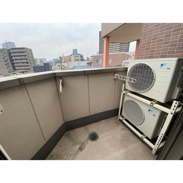 14/28 バルコニー