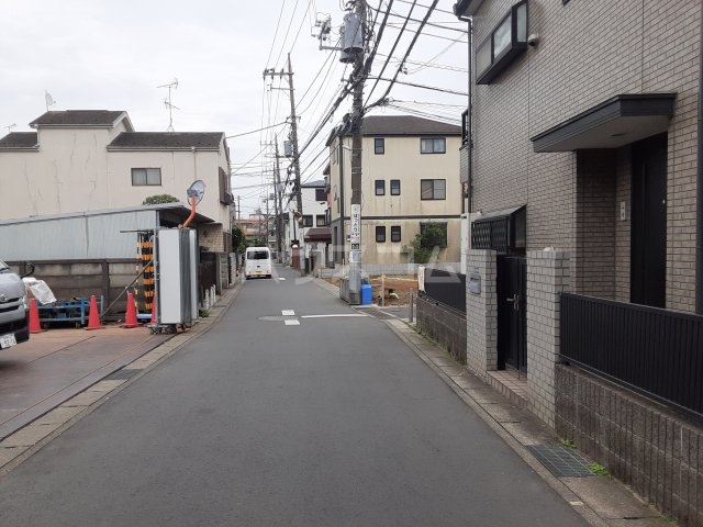 18/21 駐車場