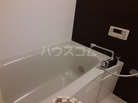 14/30 浴室