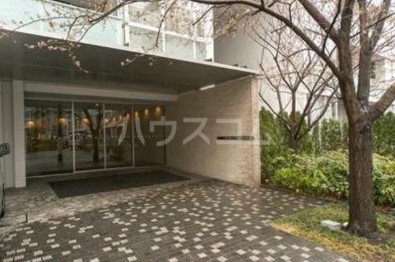 14/21 エントランス