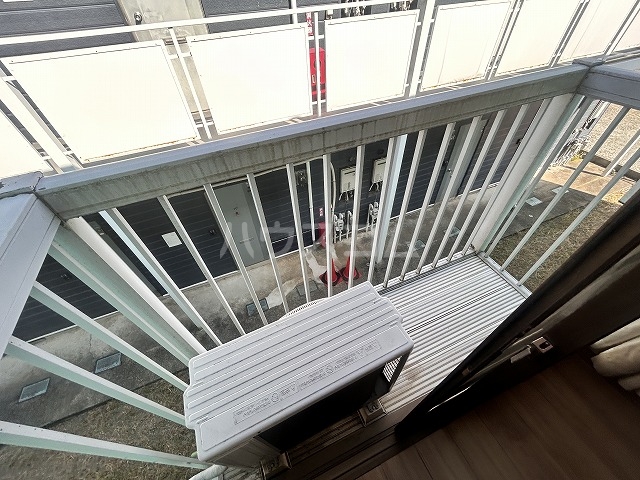 20/30 バルコニー