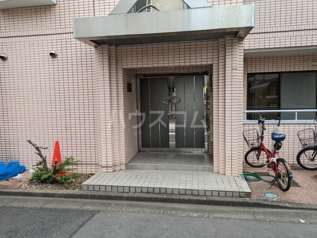 29/30 エントランス