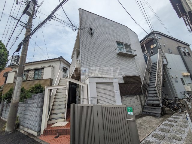 コーポ新川崎の外観