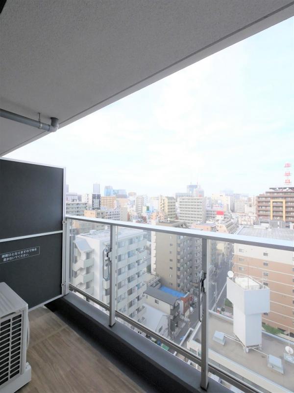 15/23 バルコニー