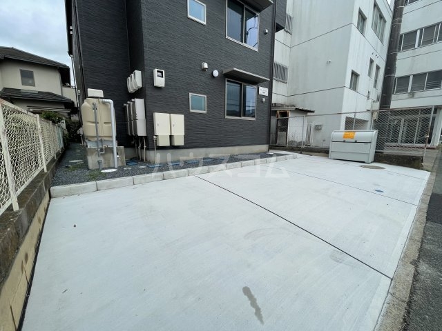 3/7 駐車場