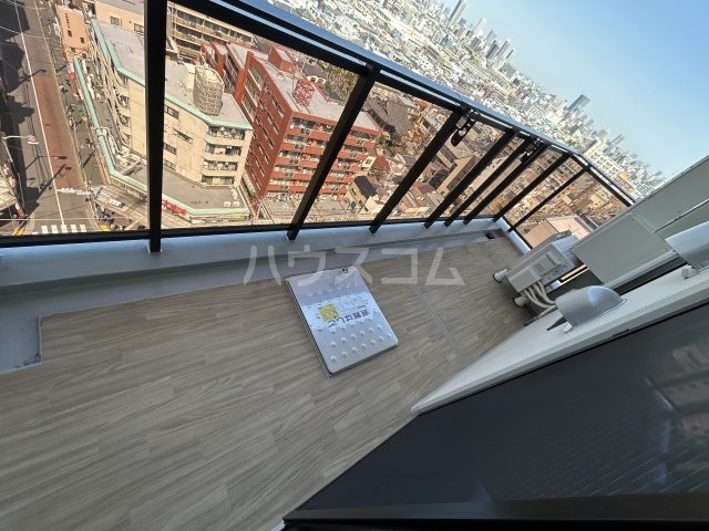 18/30 バルコニー