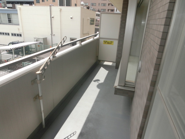 21/30 バルコニー