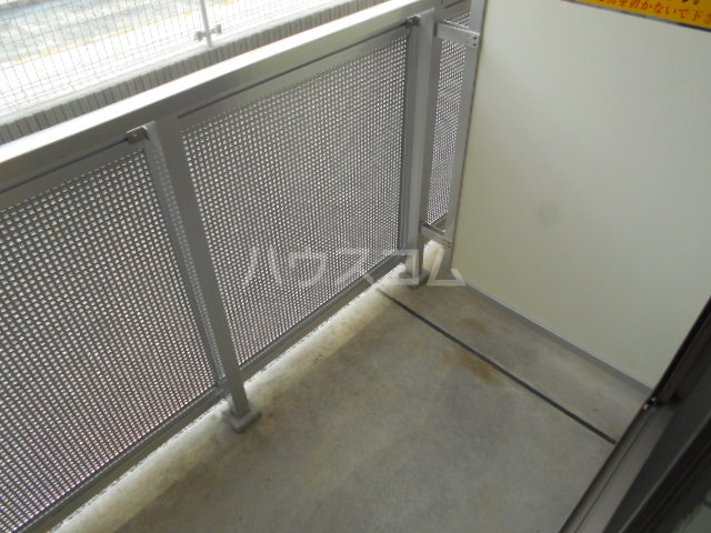 17/30 バルコニー