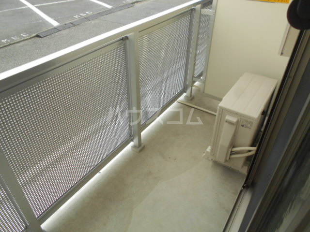 19/30 バルコニー