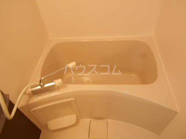 13/29 浴室