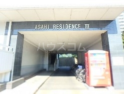 22/30 エントランス