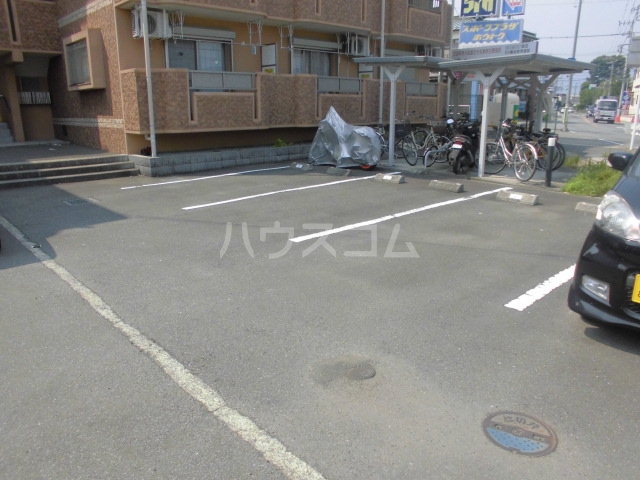 3/10 駐車場