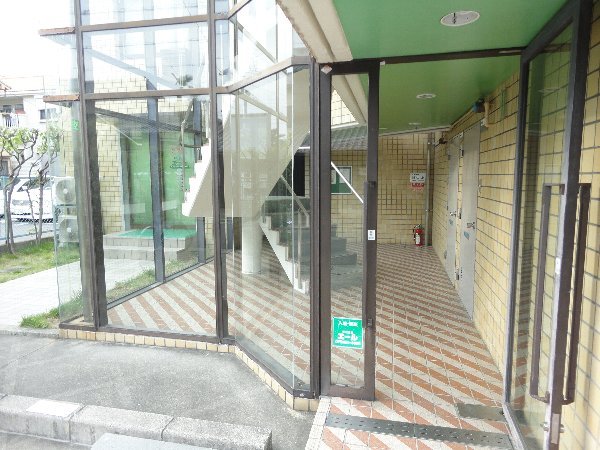 シティハウス有栖川エントランス