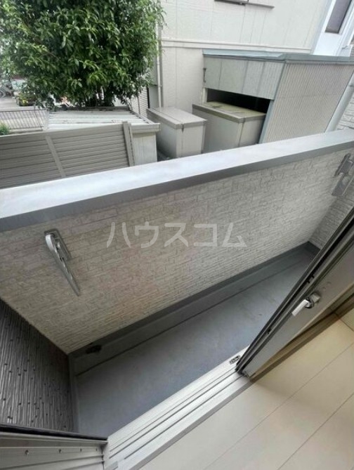 19/30 バルコニー