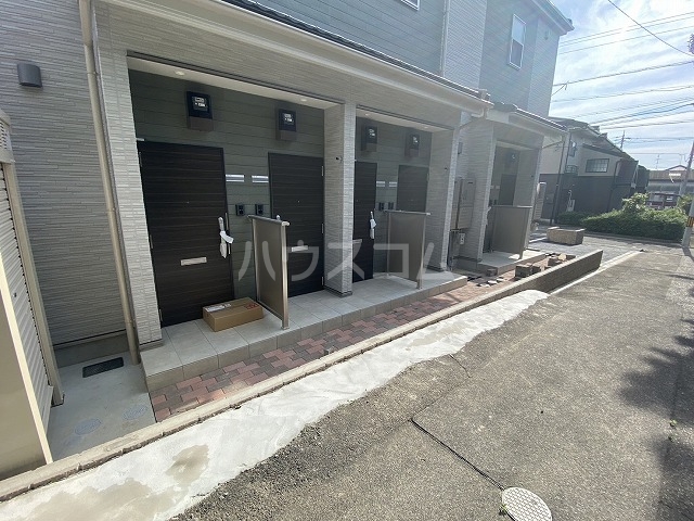 20/27 エントランス