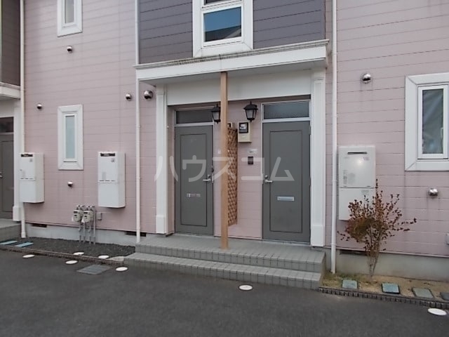 14/20 エントランス