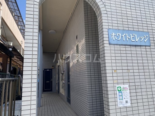 16/26 エントランス